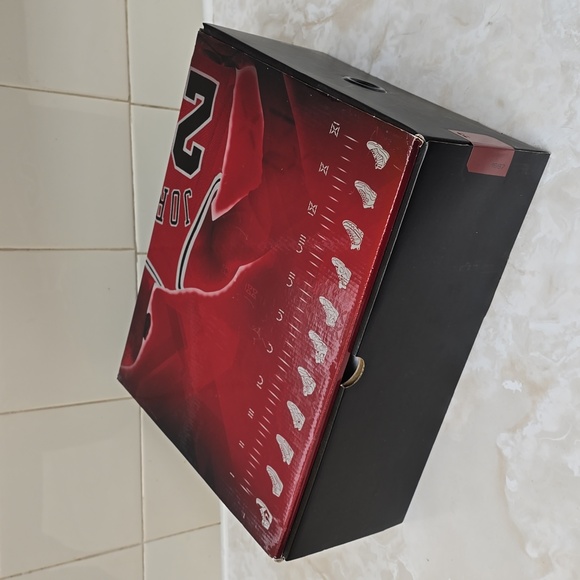 Air Jordan 2 'Countdown Pack' - Picture 8 of 8